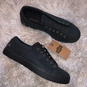 mozo shoes on sale